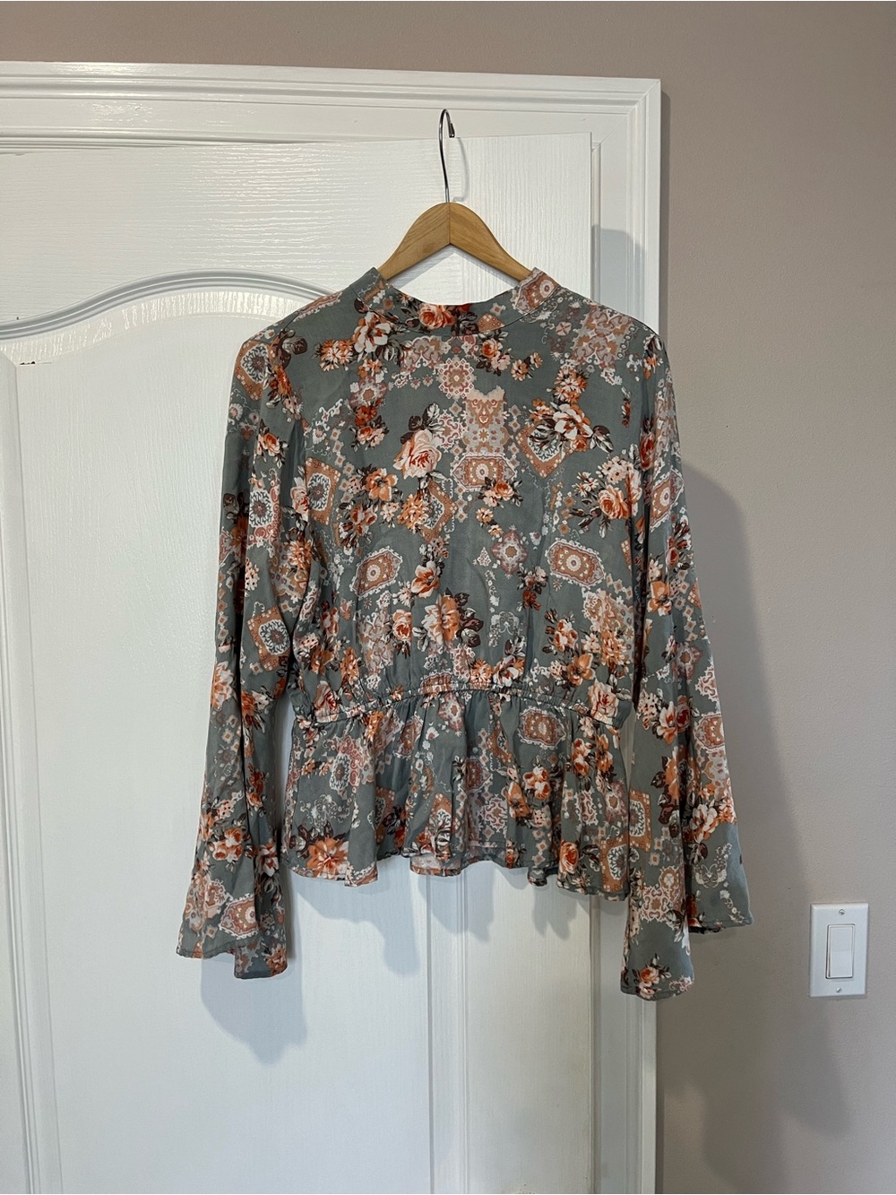 Floral Long-Sleeve blouse Sage & Rust